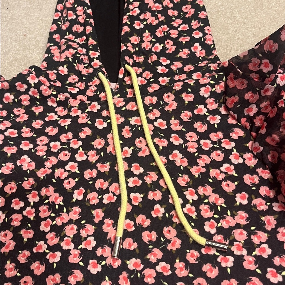 Target hoodie - Picture 3 of 5
